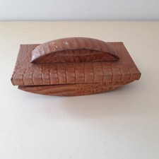 Tampon buvard amovible recouvert de cuir 