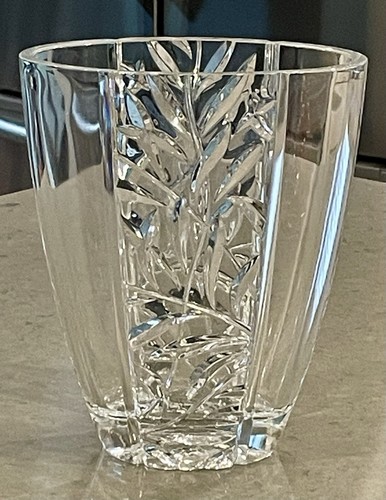 Crystal vase lead - crystal,