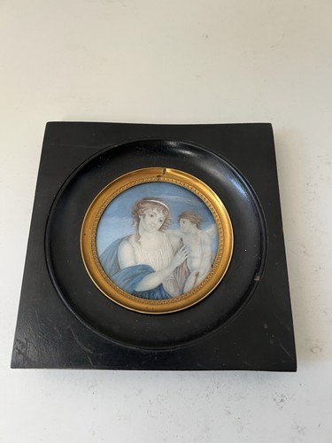 Ancien médaillon miniature