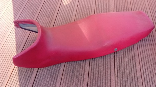 Selle honda vf750r - selle, rc24