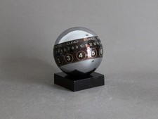 Space Age ball perpetual calendar, Vintage 1970s, French modern design
