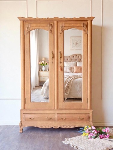 Vintage french provincial oak - vintage,