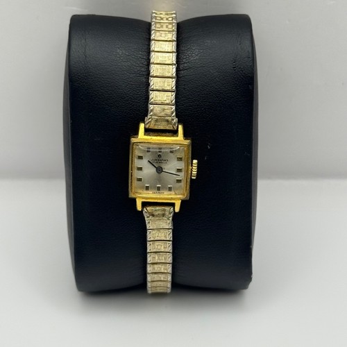 Montre manuelle vintage - montre,