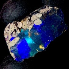 Opale Noire De Feu, Opale