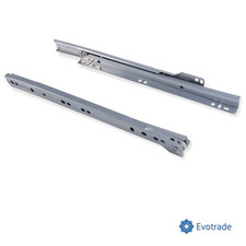 Guides à roulettes pour