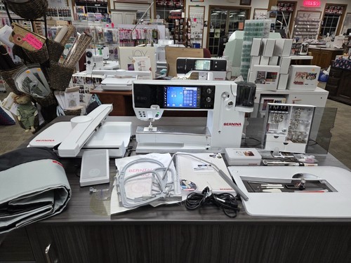 Bernina 880