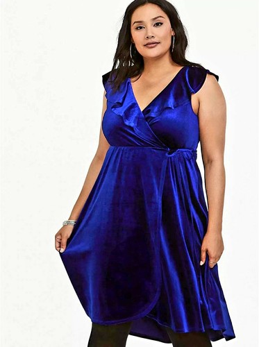 Bnwt torrid wrap - wrap, dress