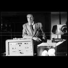 Photo F.006579 RICHARD ANDERSON (THE SIX MILLION DOLLAR MAN) 1974