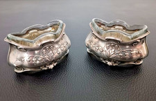 Paire de salerons en argent et