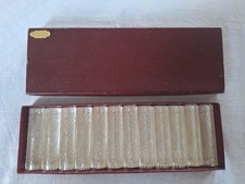 COFFRET DE 12 PORTE- COUTEAUX