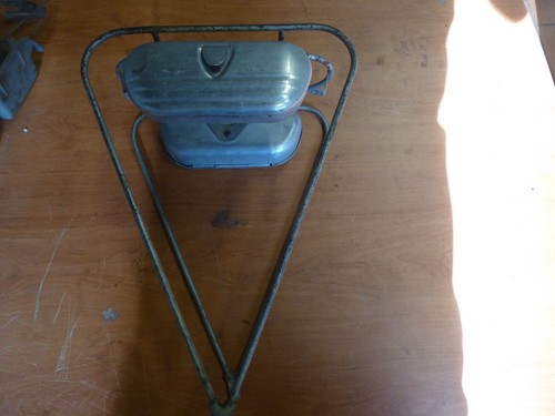 Ancien vélo boite trousse - vélo,