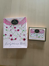 PALETTE EVERYTHING NICE TOO FACED + BEAUTY WISHES