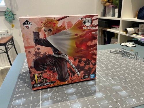 Figurine demon slayer kimetsu - figurine,