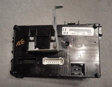 UCH BG RENAULT CLIO 2 P8200065817--A 21658964-5D (12E)