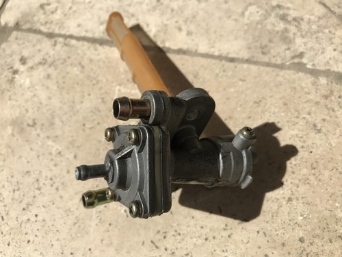 Robinet essence suzuki - robinet,