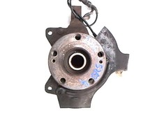 Pivot de moyeu avant gauche