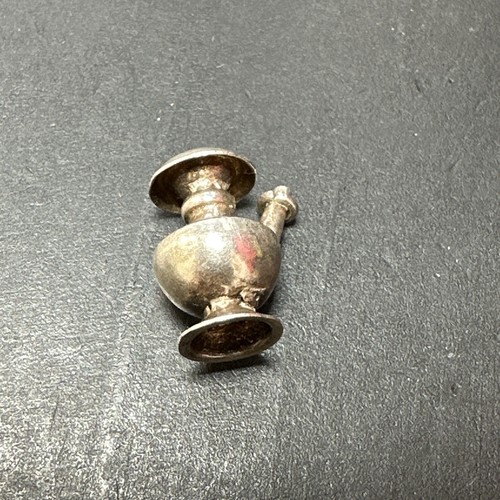 Ancien pendentif metal - pendentif,