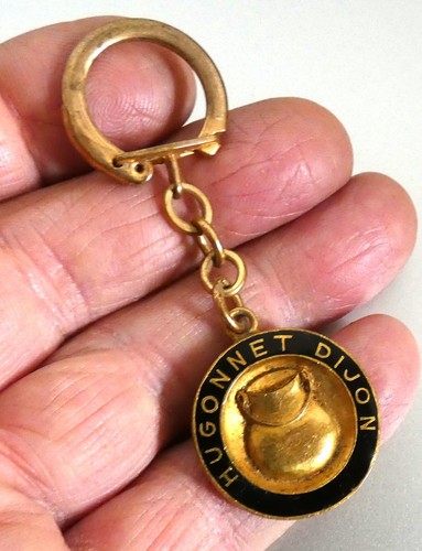 Ancien rare porte cle hugonnet - ancien,