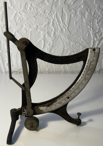 Ancienne balance fléau - à, en