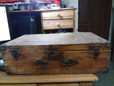 malle de voyage ancienne