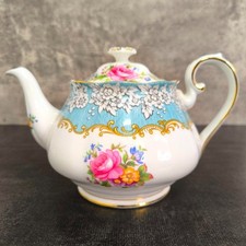 Théière Royal Albert