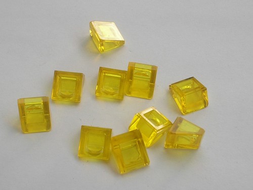 Lego tryellow slope brick - lego, ref