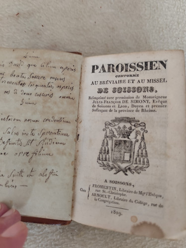 Paroissien conforme - , au