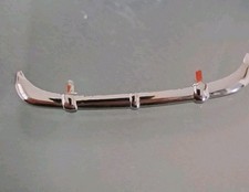 1 pare choc  arriere pour