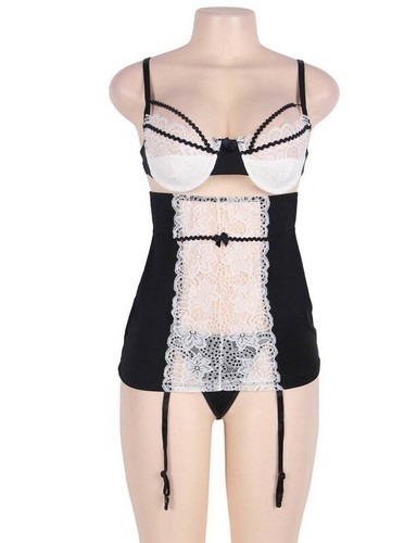 Ensemble lingerie rétro