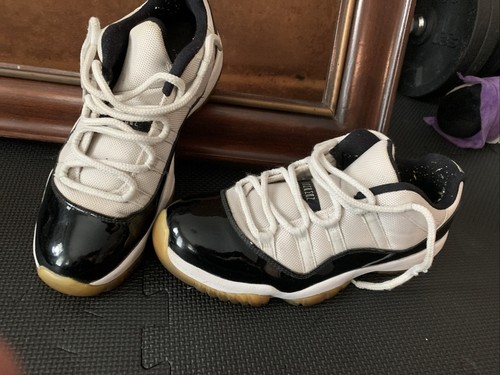 Air jordan concord low - xi,