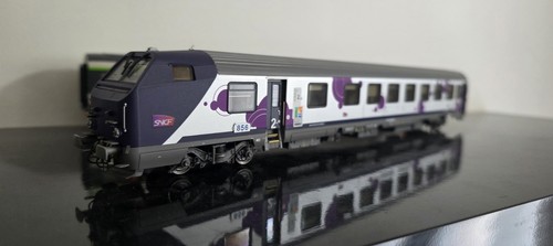 Voiture pilote models - b6, ls