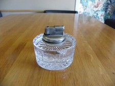 CENDRIER EN CRISTAL ST LOUIS ET BRIQUET MÉCANISME GAZ COLIBRI