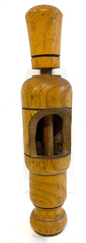 Ancienne bouchonneuse manuelle - ancienne,