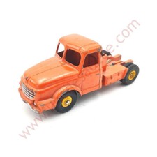 CAMION WILLEME ORANGE 36 PORTE