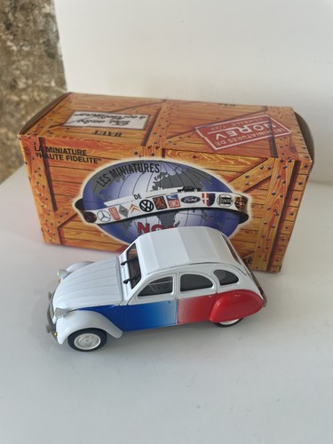 Voiture miniature norev - voiture,