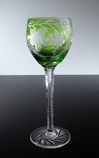 ART DECO 1 VERRE A VIN ROEMER EN CRISTAL COULEUR VERT CLAIRE TAILLE  BACCARAT