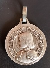Belle médaille religieuse XXe