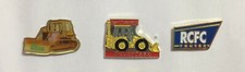 Lot de 3 PIN'S LAPEL PIN PINS ENGINS TP TRAVAUX PUBLICS BULLDOZER PELLETEUSE