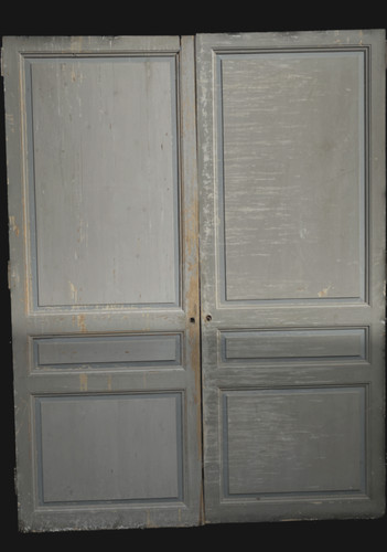 Large paire portes mouluré - portes,