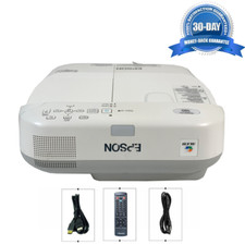 3200 Ansi 3LCD Projecteur