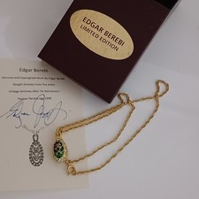 Edgar BEREBI- Collier avec un pendentif- style œuf Fabergé