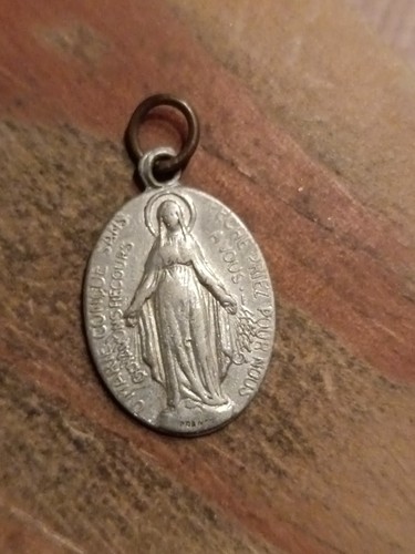 Médaille religieuse ancienne - médaille,
