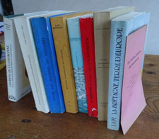 Lot de 8 livres + une brochure Archives Archéologie Histoire Bretagne Europe