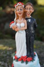 825.2011 FIGURINE CARICATURE