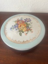 Bonbonnière en porcelaine