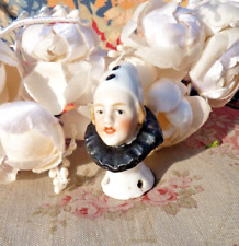 ANCIENNE DEMI FIGURINE PIERROT