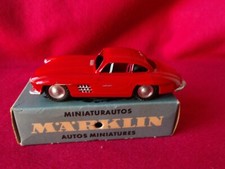 Marklin Mercedes 300SL (vendu avec boite, légère usure peinture sur le toit )