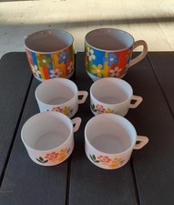 Lot 4 tasses et 2 mugs vintage arcopal et arkoroc