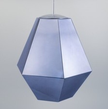 Tom Dixon, OBE, designer britannique. Pendentif plafond hexagonal en polycarb...