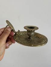 Ancien Bougeoir A Main Rat De Cave Bronze Doré Anse Paon - Vintage